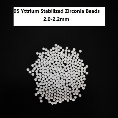 95% Zirkoniumdioxid bördelt 2.0-2.2mm Zirkoniumdioxid-reibende Medien-hochfeste Härte