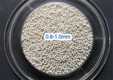65 Zirkonium-keramischer Mahlkörper 0,6 - 0.8mm Größen-weiße/milchige weiße Farbe