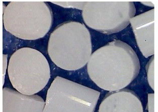 Polycarbonat gefrorene Sand-Plastikmedien, die für das Entgraten der niedrigen Bröckligkeits-Temperatur starten