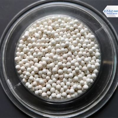 Milky White Zirconium Silicate Beads Durable Surface Media Ores / Minerals Grinding Dispersion